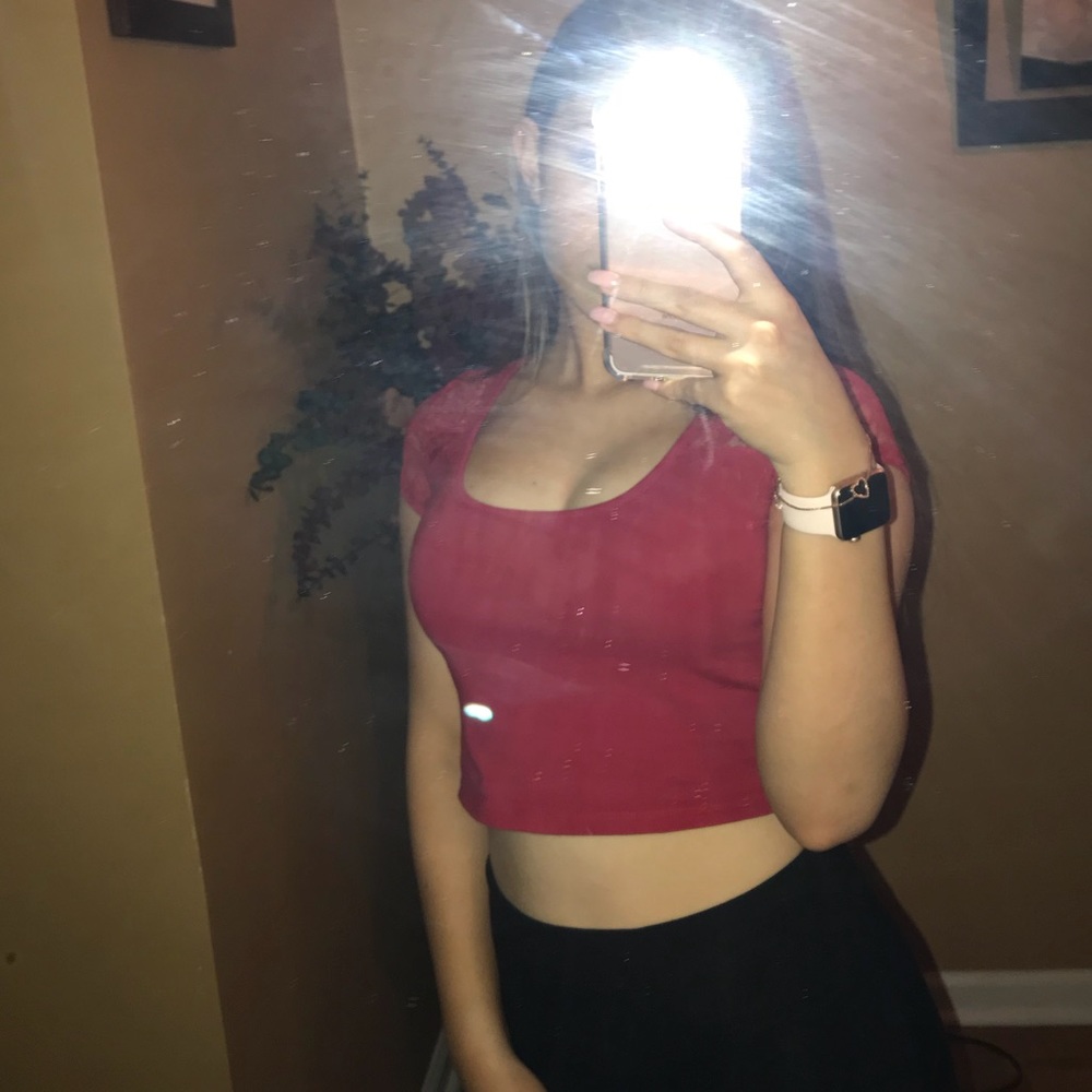 red crop top
